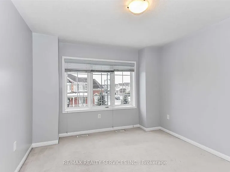 48 Fletcher Cir — Photo 15
