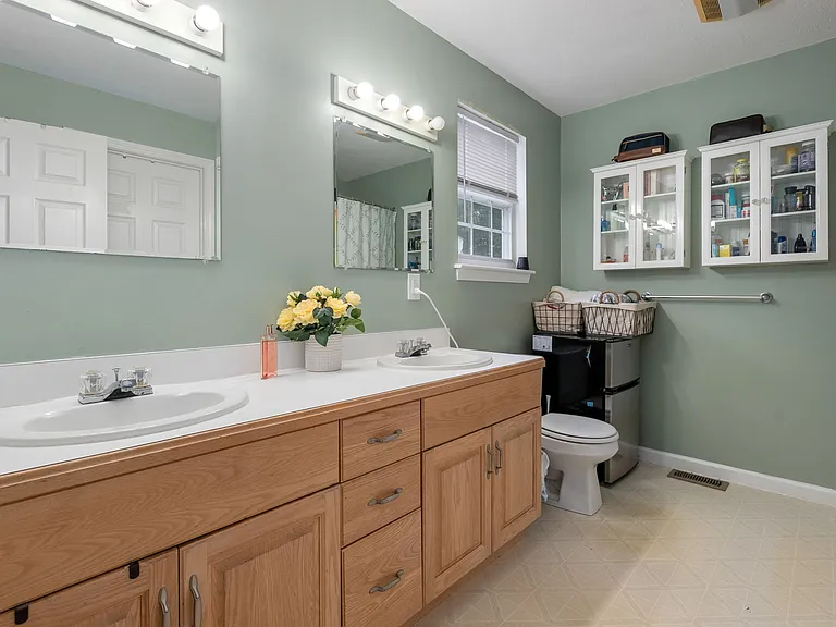 25 Magnolia Ln — Photo 13