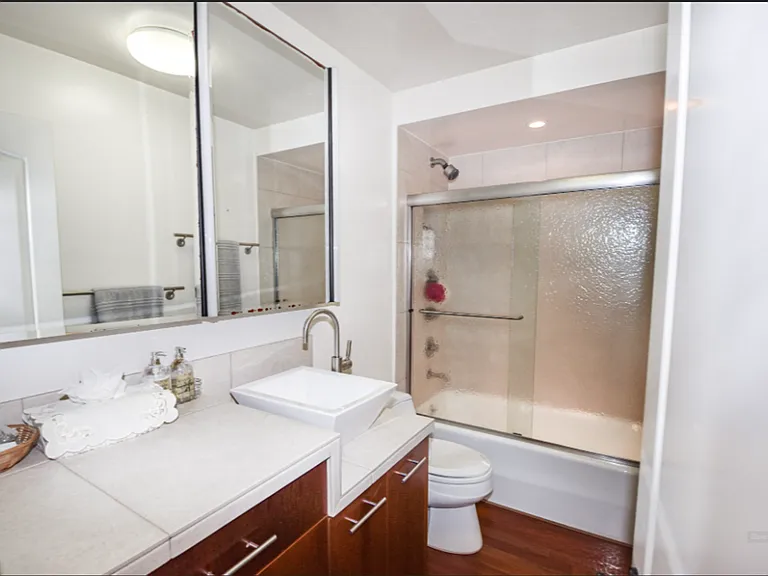 1810 Avenida Del Mundo #503 — Photo 18
