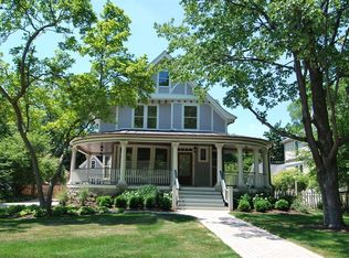 228 S La Grange Rd, La Grange, IL 60525