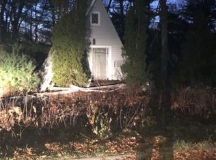 5 Tanglewood Ln, Voluntown, CT 06384