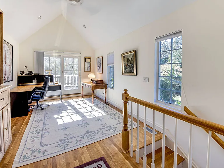 52 Ocean Ave — Photo 17