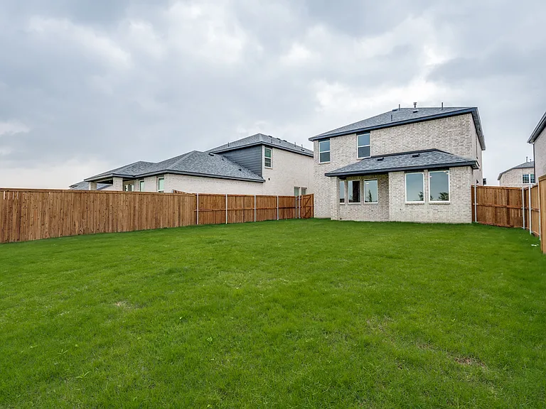 737 Santa Lucia Dr — Photo 31