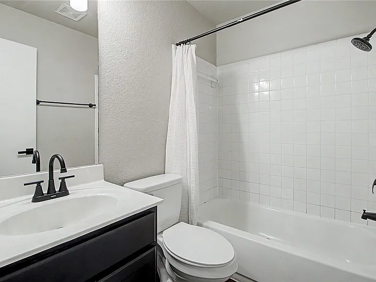 15303 Faircrest Ct — Photo 14