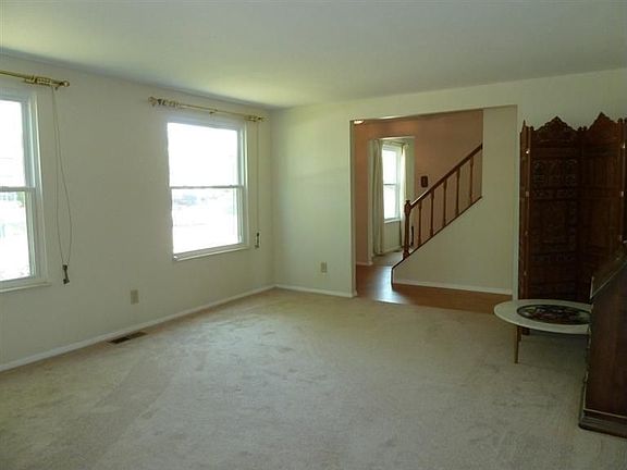 4th image of 5216 Woodcock Way