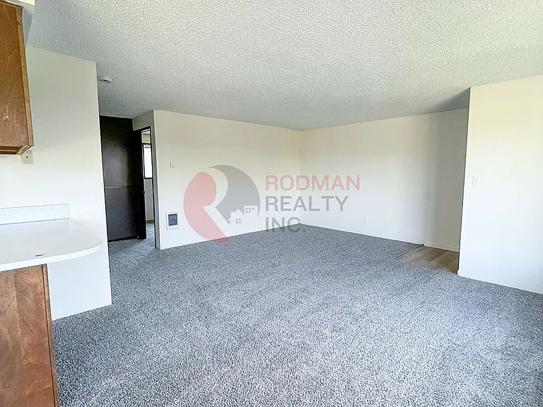 818 & 828 9th Ave — Photo 11