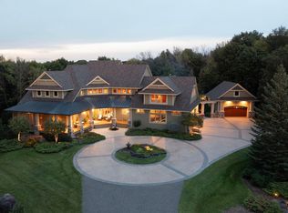 270 N Shore Dr W, Mound, MN 55364