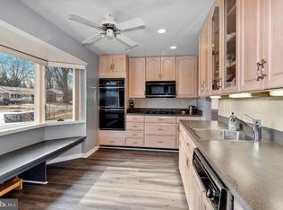 12515 Eastbourne Dr, Silver Spring, MD 20904