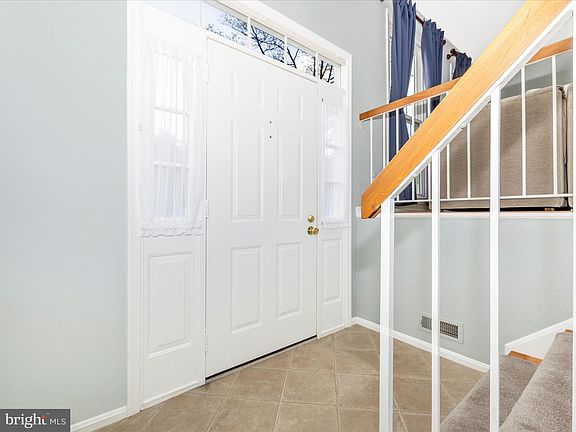 2nd image of 8731 Delcris Dr