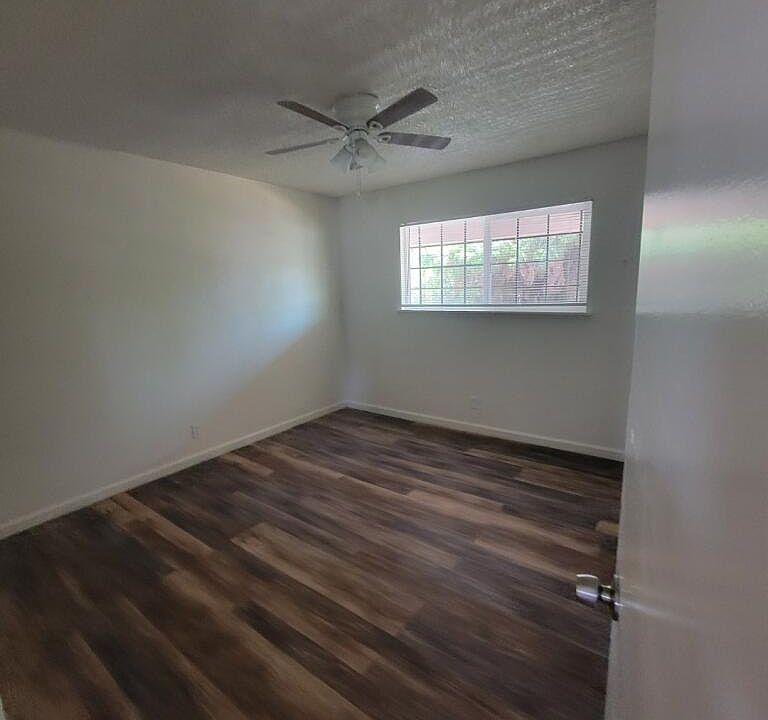 1st image of 41 E Dakota Ave APT 6