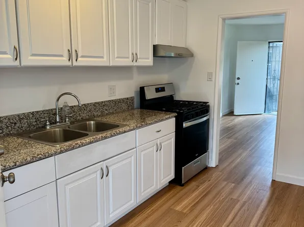 10775 Barlow Ave #C, Lynwood, CA 90262