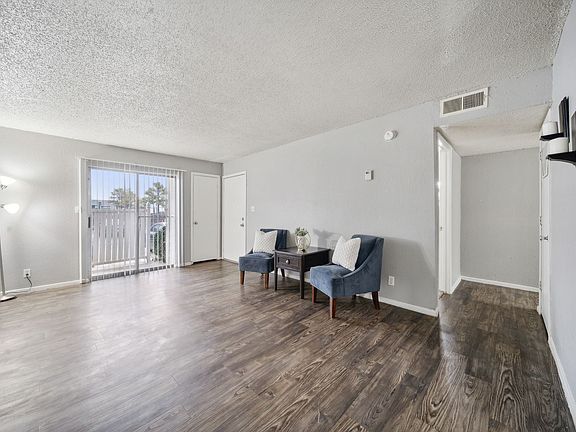 2nd image of 4404 S 109th East Ave #816