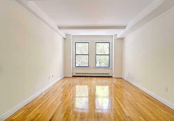 3rd image of 15-17 Park Ave #202