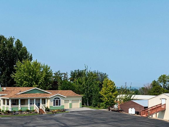 3rd image of 28283 Pearl Rd