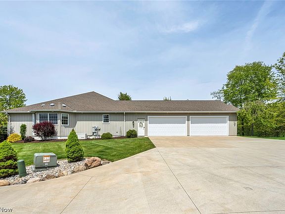 5th image of 2400 W 130th St