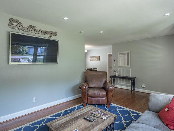 5th image of 3107 Mason Dr