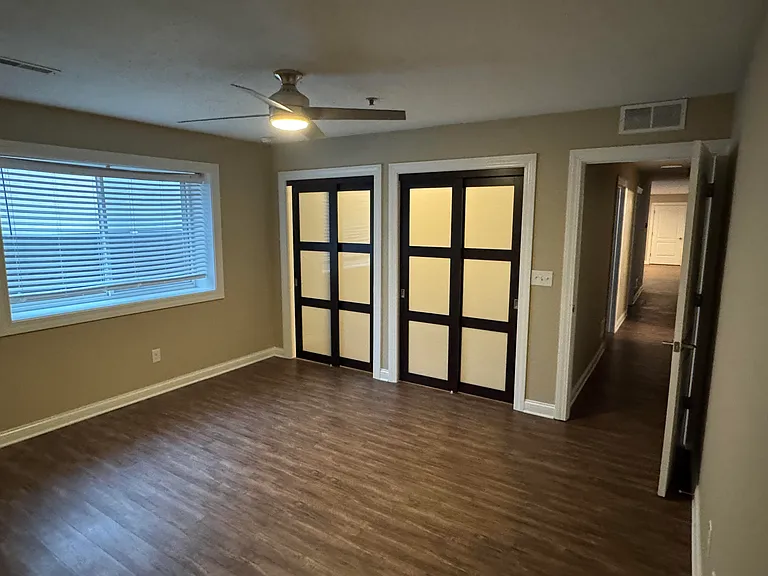 465 Burch St #4 — Photo 5
