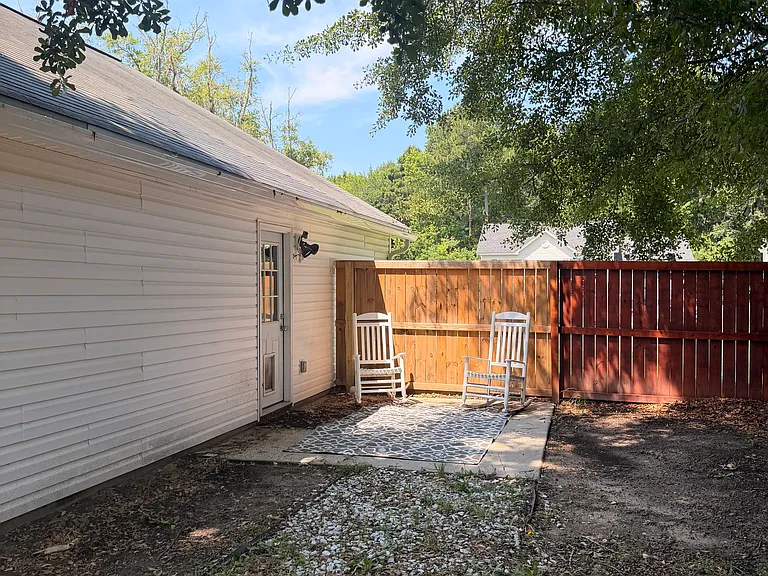 1046 Steelechase Ln — Photo 32
