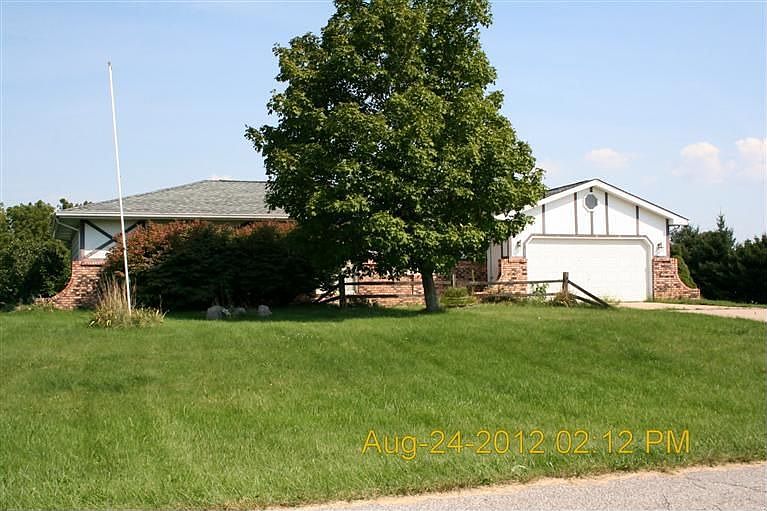 1st image of 435 Eastwood Ct