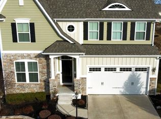6400 Brandon Dr, Lewis Center, OH 43035
