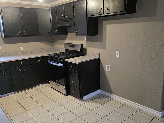 4th image of 10310 Bellview Dr