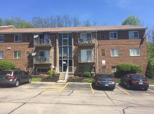 2431 Mustang Dr APT 13, Cincinnati, OH 45211