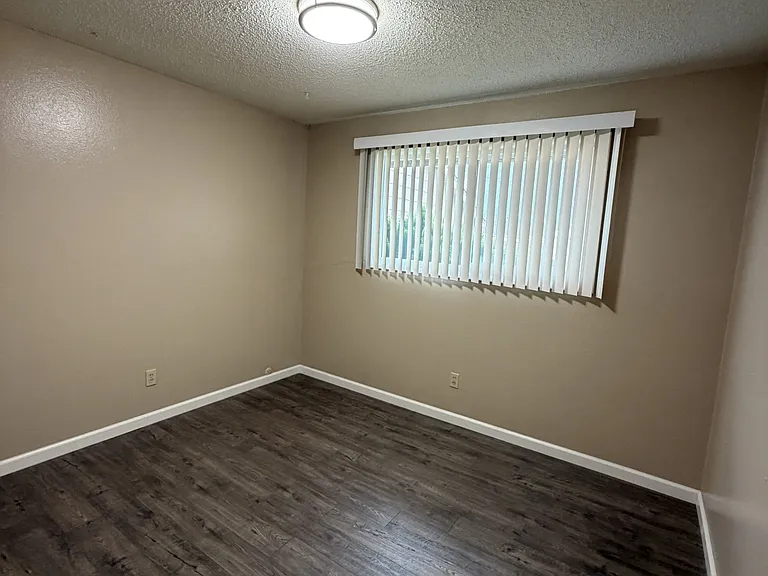 2409 Pomo Ct — Photo 8