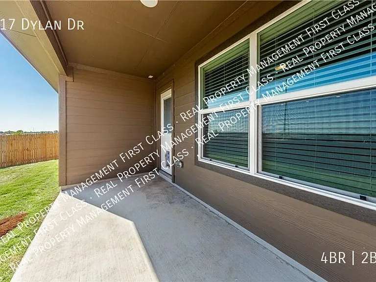 117 Dylan Dr — Photo 17