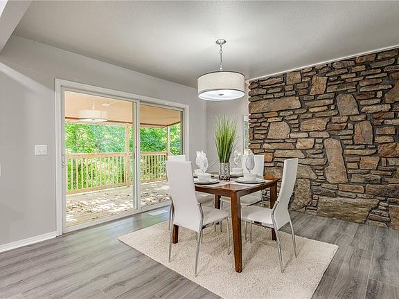 4th image of 13 Minton Ln