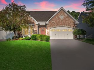 643 Barrow Ridge Ct, Ellisville, MO 63038