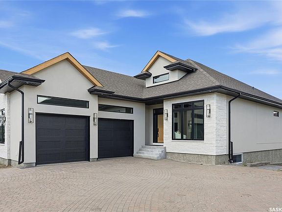 2nd image of UNIT 31-602 Cartwright STREET