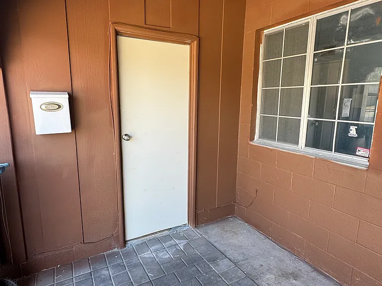 2912 Armin Ave — Photo 3