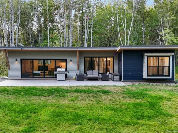 485 Square Lake Rd, Beaubassin East, NB E4P 6G7