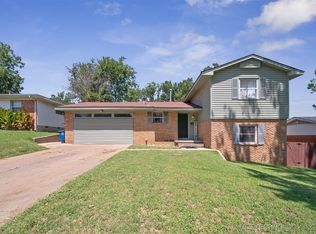 3235 W 53rd St, Tulsa, OK 74107