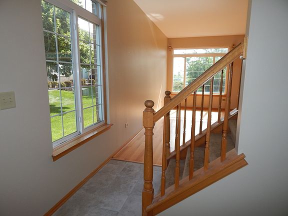 4th image of 18161 Mager Dr