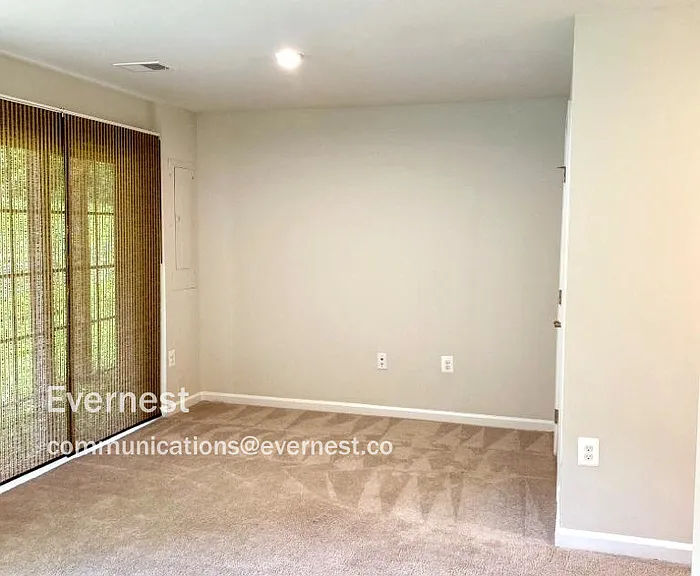 8433 Devries Ln — Photo 16