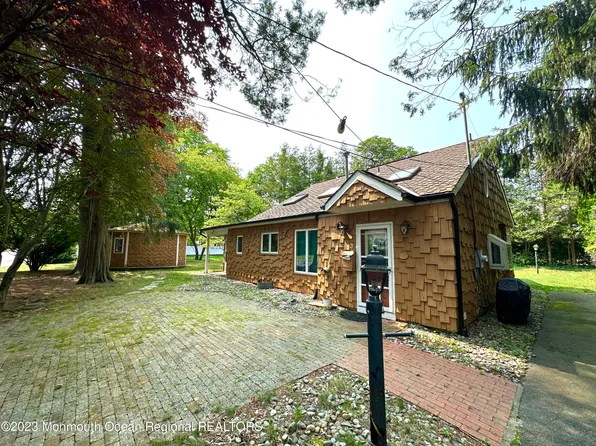 3 Beechwood Avenue, West Long Branch, NJ 07764