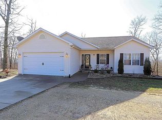 200 Timber Ln, Farmington, MO 63640
