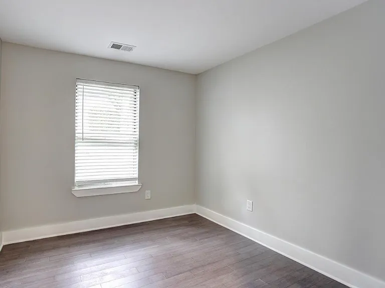 Bedroom #2 (view 2)