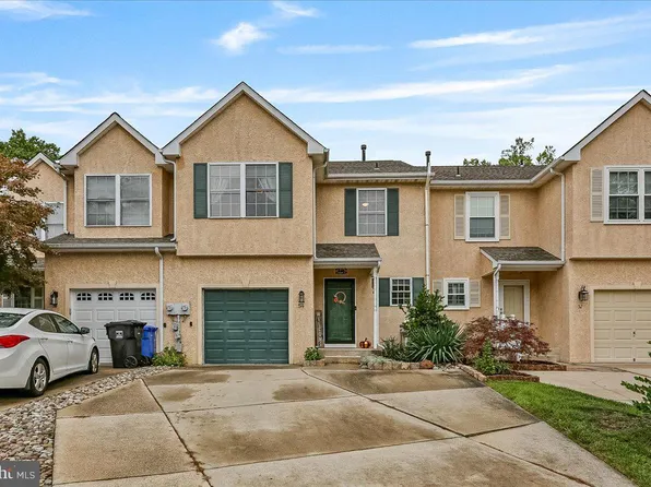 54 Meadow Ct, Sewell, NJ 08080