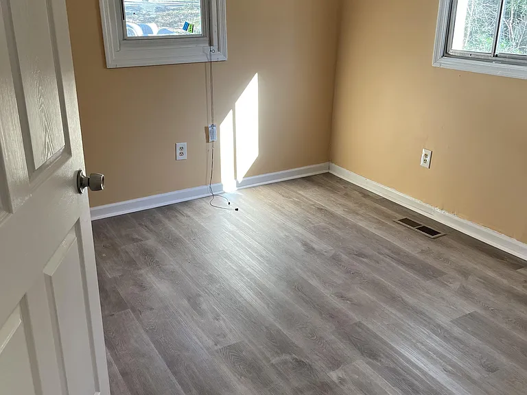 720 Meriwether St — Photo 9
