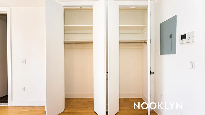 Rented by Nooklyn NYC LLC | media 6