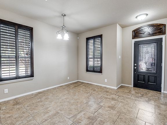 4th image of 333 Atalaya