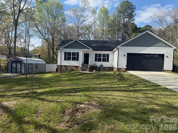 1254 Blairwood Ct, Lancaster, SC 29720
