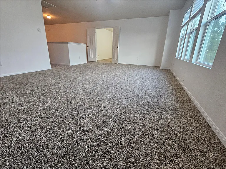 9938 Swallow Dr — Photo 7