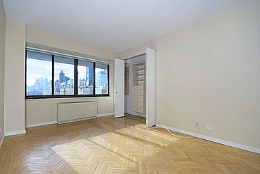 Sold by Sumitomo Real Estate Sales