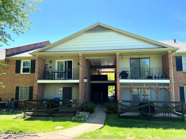 8004 Westover Dr #A, Prospect, KY 40059