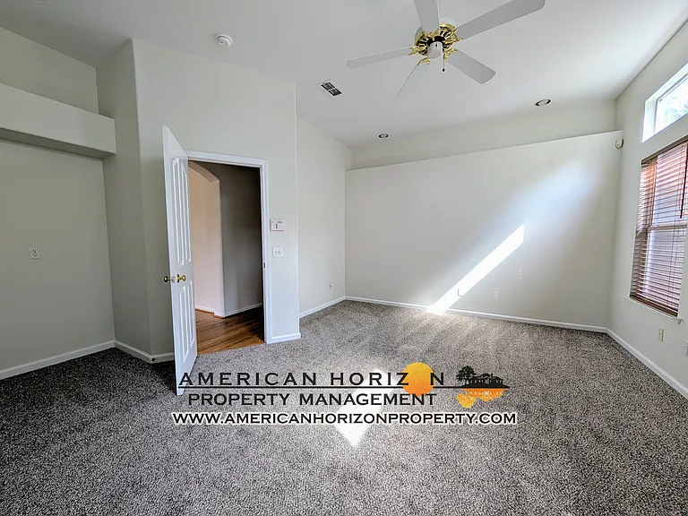 3332 Chapelle Dr — Photo 11