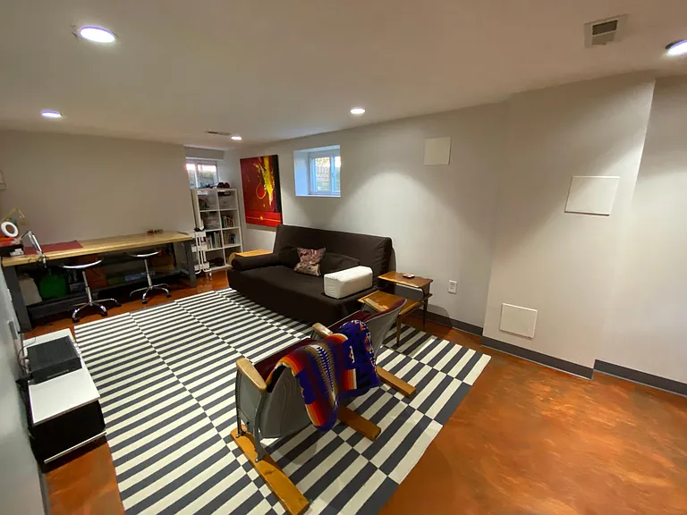 2617 Newton St NE — Photo 29