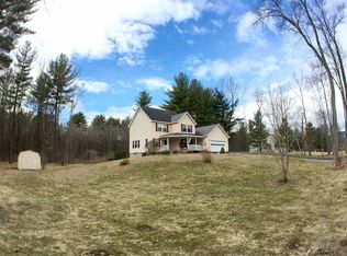 26 Old Bend Rd, Moreau, NY 12803